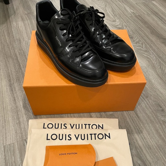 Louis Vitton Beverly Hills Sneaker. Worn twice. - Picture 1 of 4